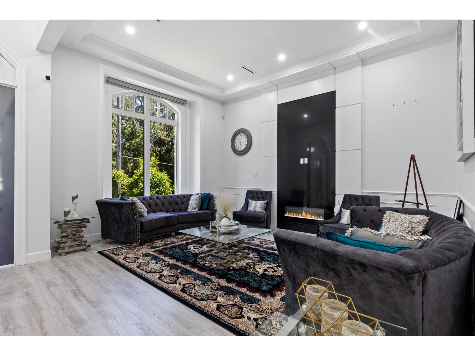 14678 St Andrews Drive, Surrey, British Columbia V3R 5V4 - Photo 4 - R3121745