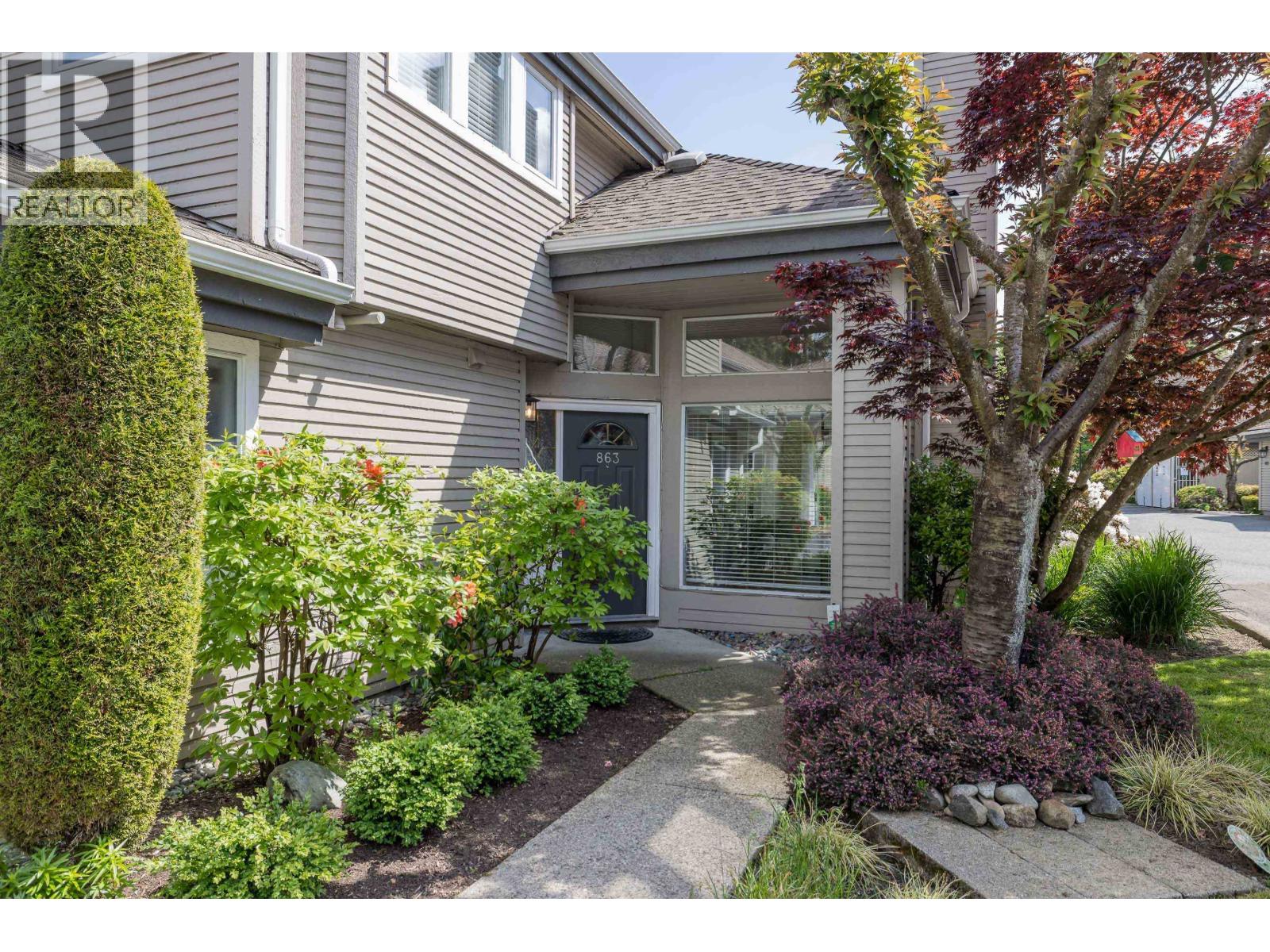 863 Roche Point Drive, North Vancouver, British Columbia  V7H 2W5 - Photo 3 - R3121884