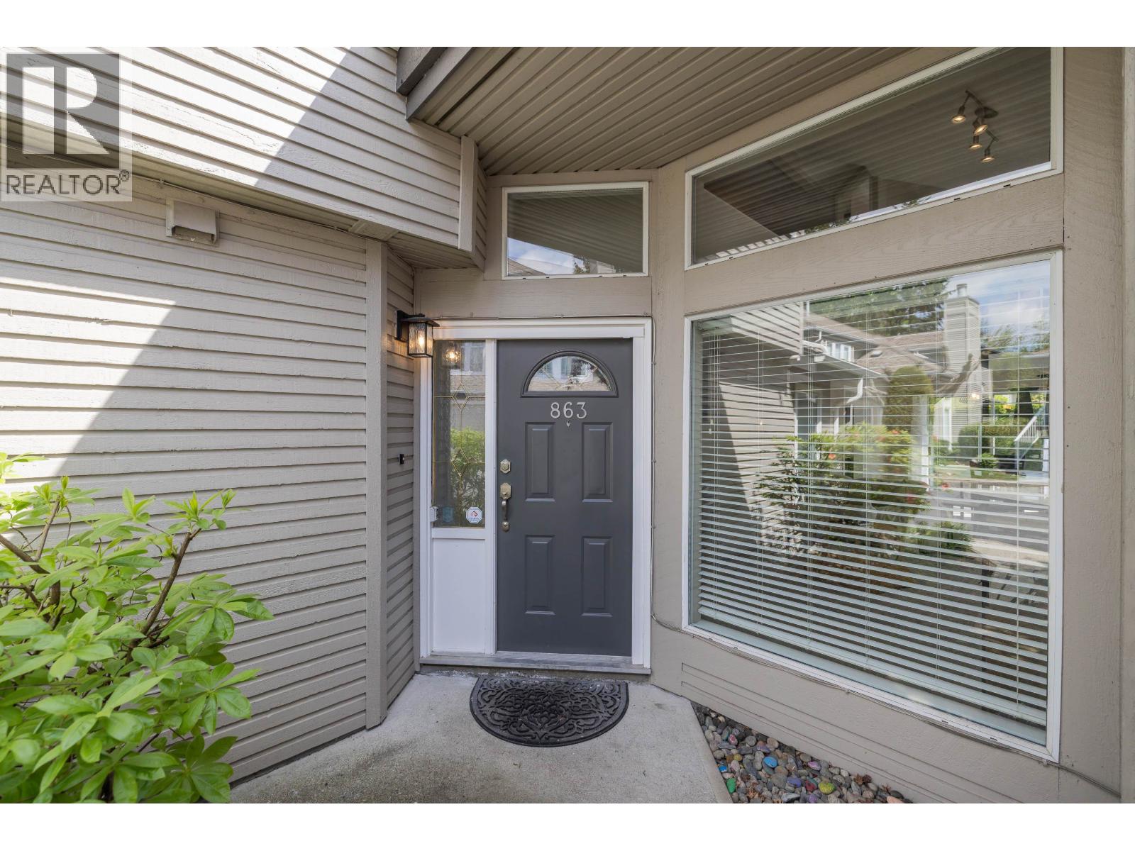 863 Roche Point Drive, North Vancouver, British Columbia  V7H 2W5 - Photo 4 - R3121884
