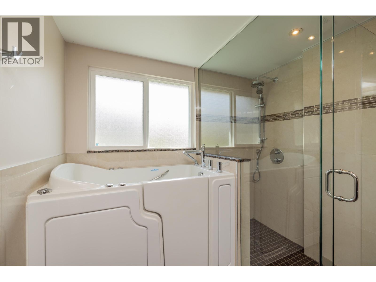863 Roche Point Drive, North Vancouver, British Columbia  V7H 2W5 - Photo 27 - R3121884