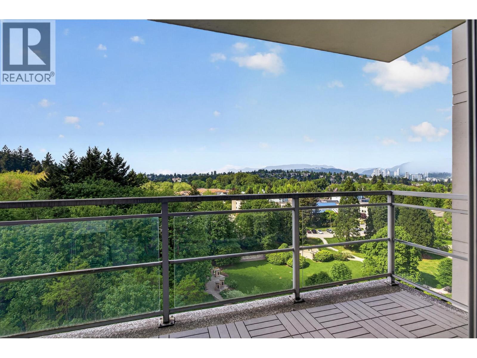 1401 280 Ross Drive, New Westminster, British Columbia  V3L 0C2 - Photo 30 - R3121456