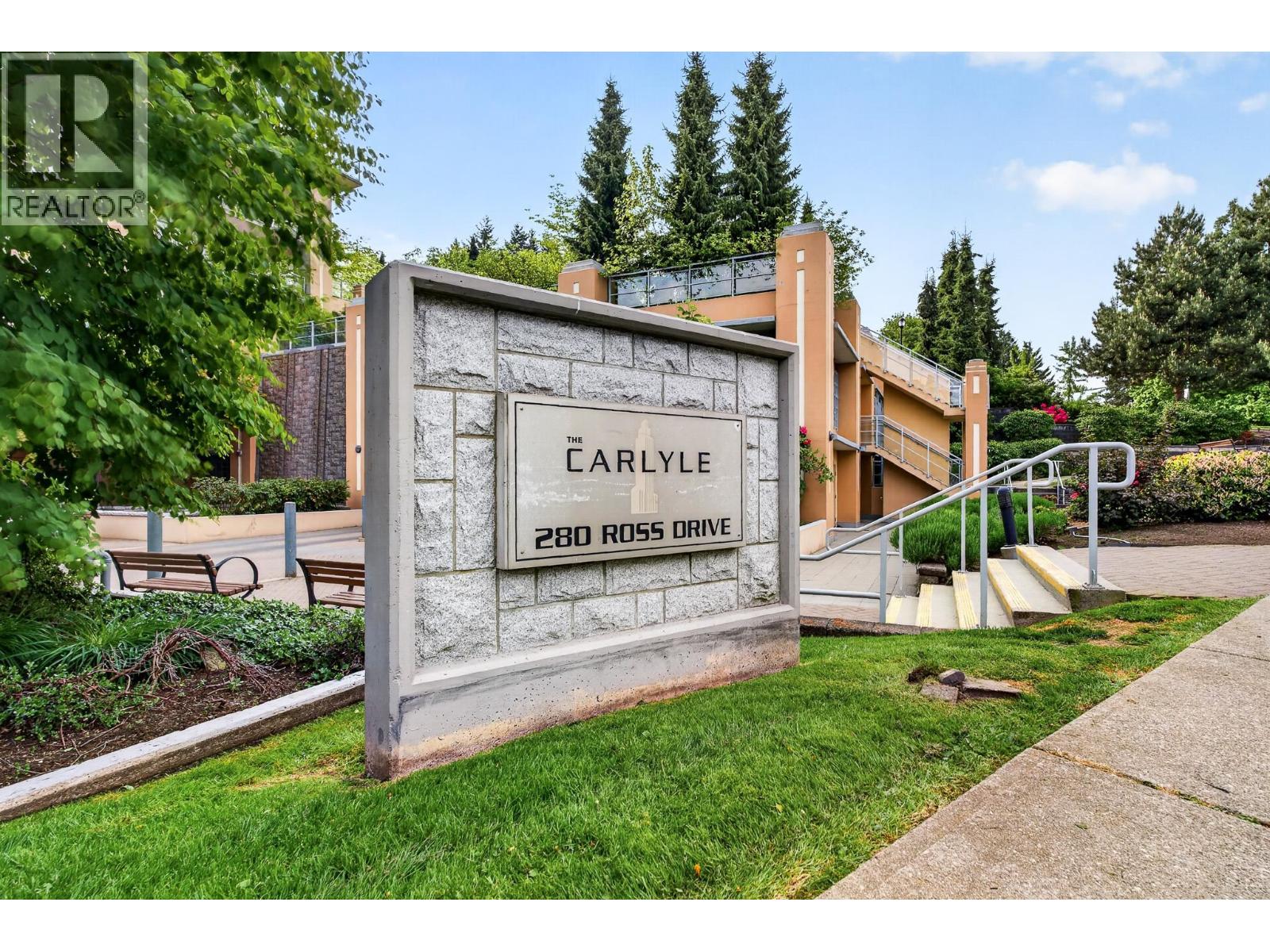 1401 280 Ross Drive, New Westminster, British Columbia  V3L 0C2 - Photo 37 - R3121456