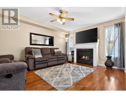 1210 MEATH DRIVE, Oshawa, Ontario