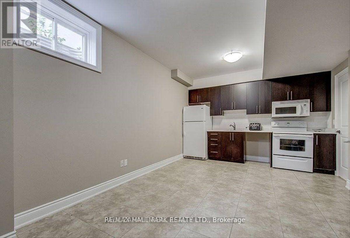 Basement - 90 Grandview Avenue, Markham, Ontario  L3T 1H4 - Photo 4 - N13112348
