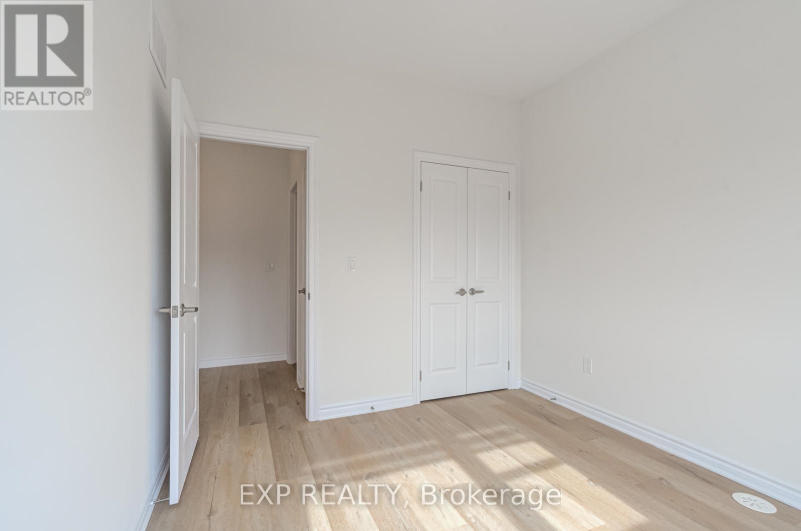 49 Paradox Street, Vaughan, Ontario  L4L 1A7 - Photo 25 - N13112352