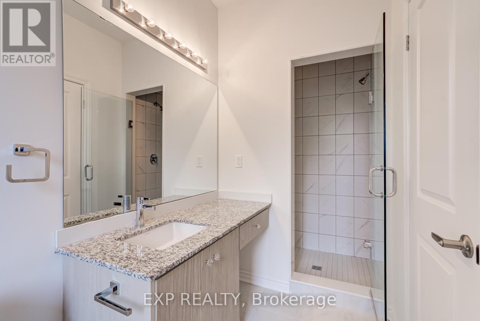 49 Paradox Street, Vaughan, Ontario  L4L 1A7 - Photo 34 - N13112352