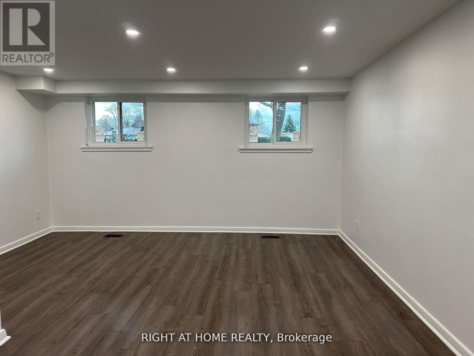 606 Lansdowne Drive, Oshawa, Ontario  L1G 1W4 - Photo 20 - E13112722