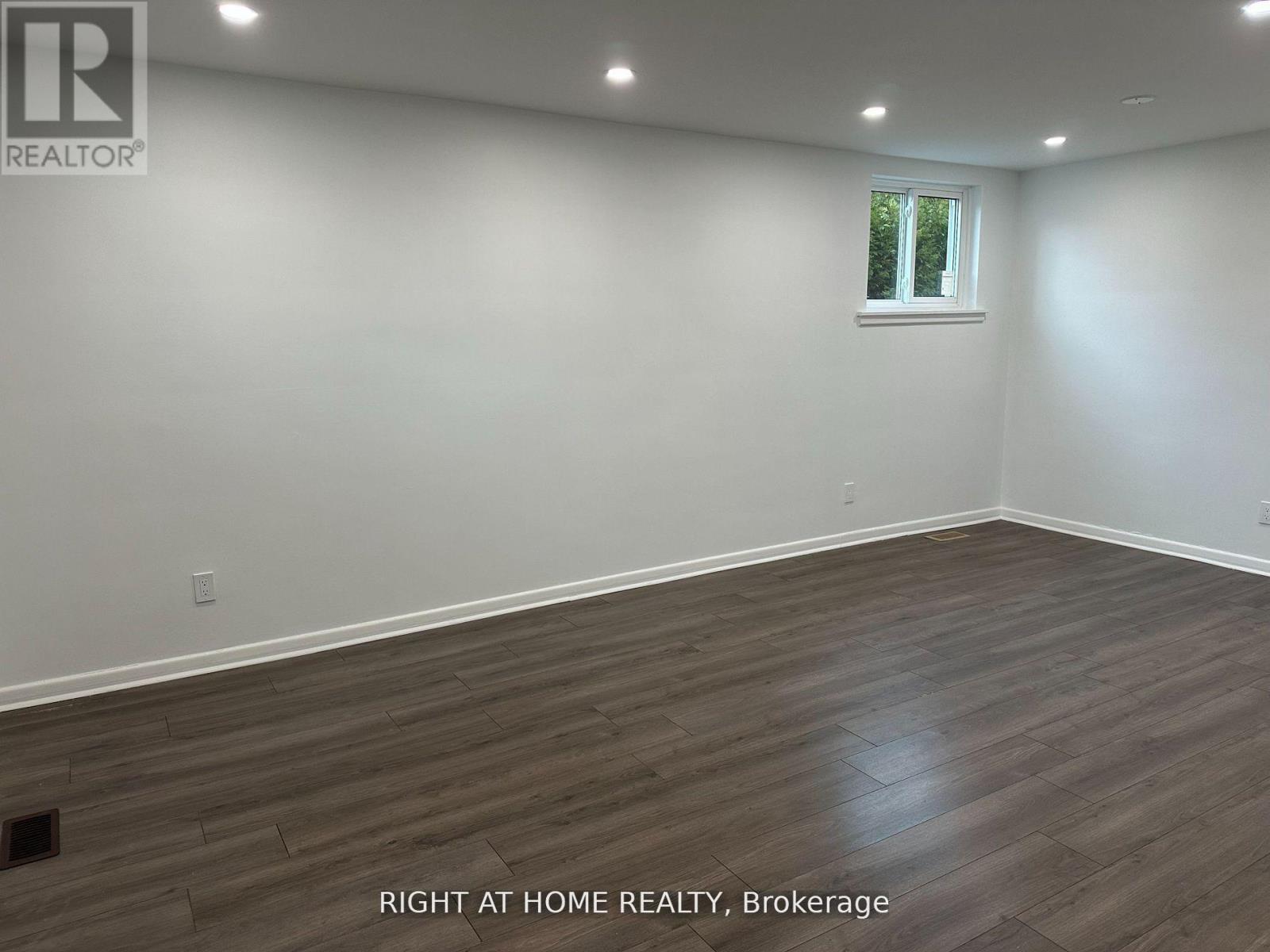 606 Lansdowne Drive, Oshawa, Ontario  L1G 1W4 - Photo 22 - E13112722