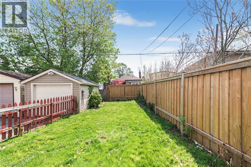 114 Weir Street N, Hamilton, Ontario  L8H 5E8 - Photo 21 - 40827614