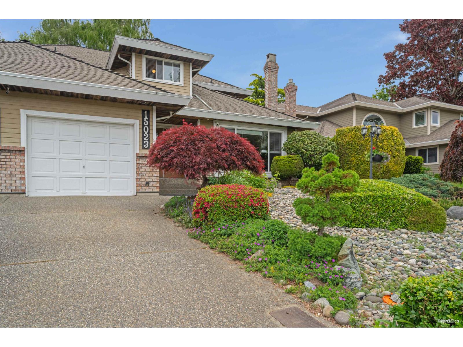 15023 21b Avenue, Surrey, British Columbia  V4A 8Z8 - Photo 3 - R3120211