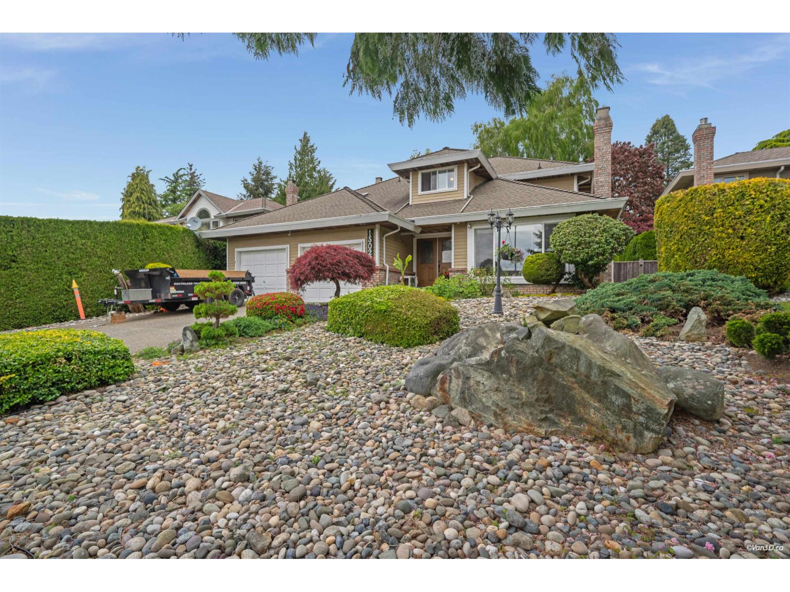 15023 21b Avenue, Surrey, British Columbia  V4A 8Z8 - Photo 1 - R3120211