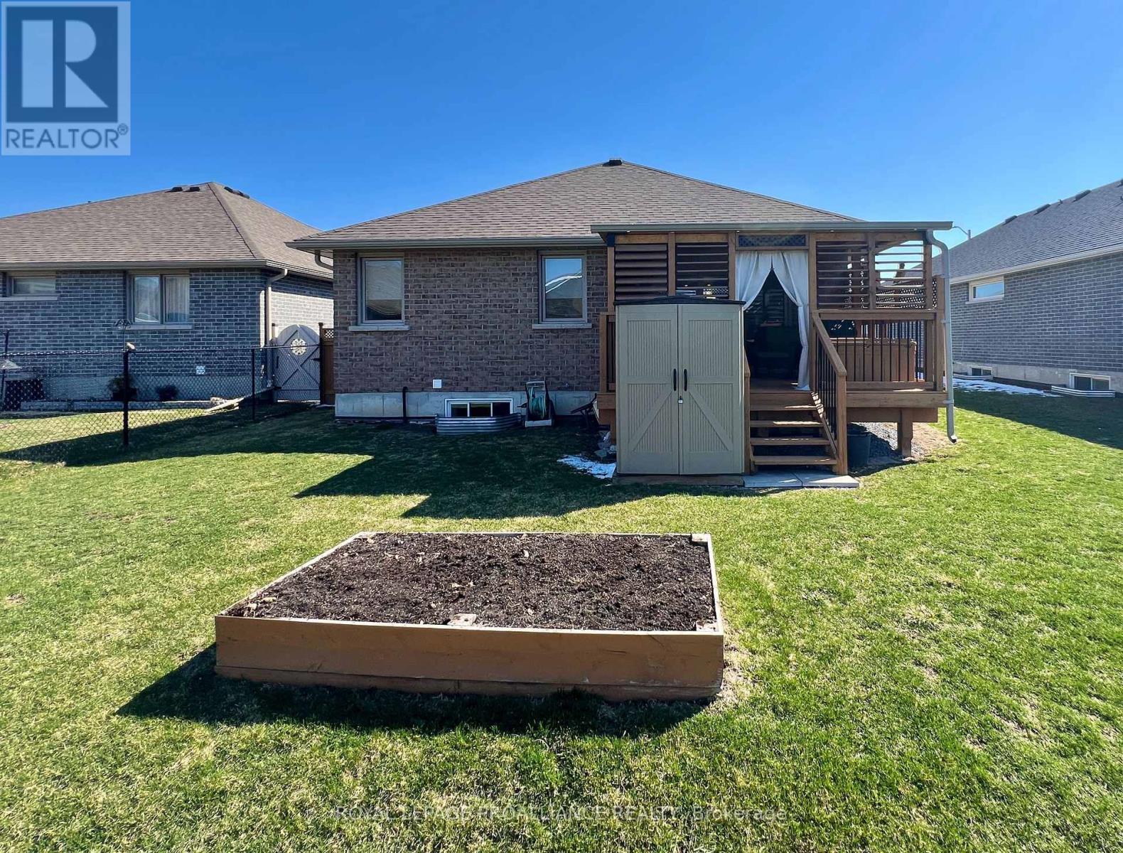38 Mercedes Drive, Belleville, Ontario  K8N 0B7 - Photo 2 - X13112832