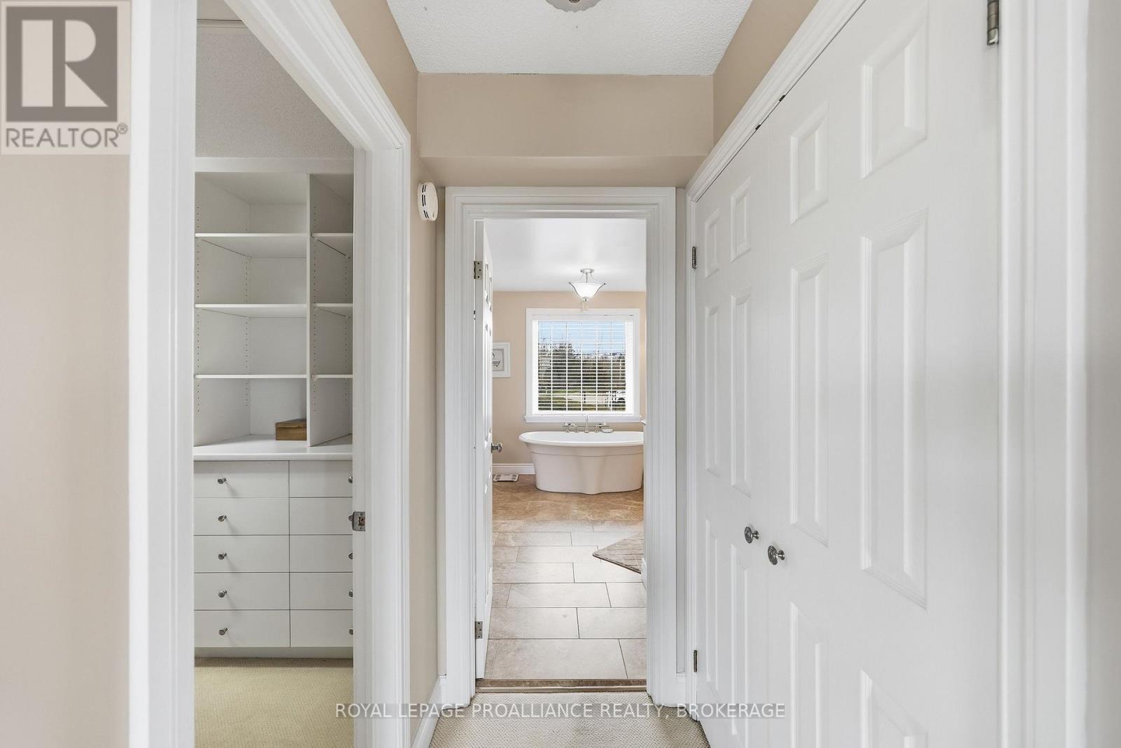 4750 Bath Road, Loyalist, Ontario  K0H 1G0 - Photo 37 - X13112732