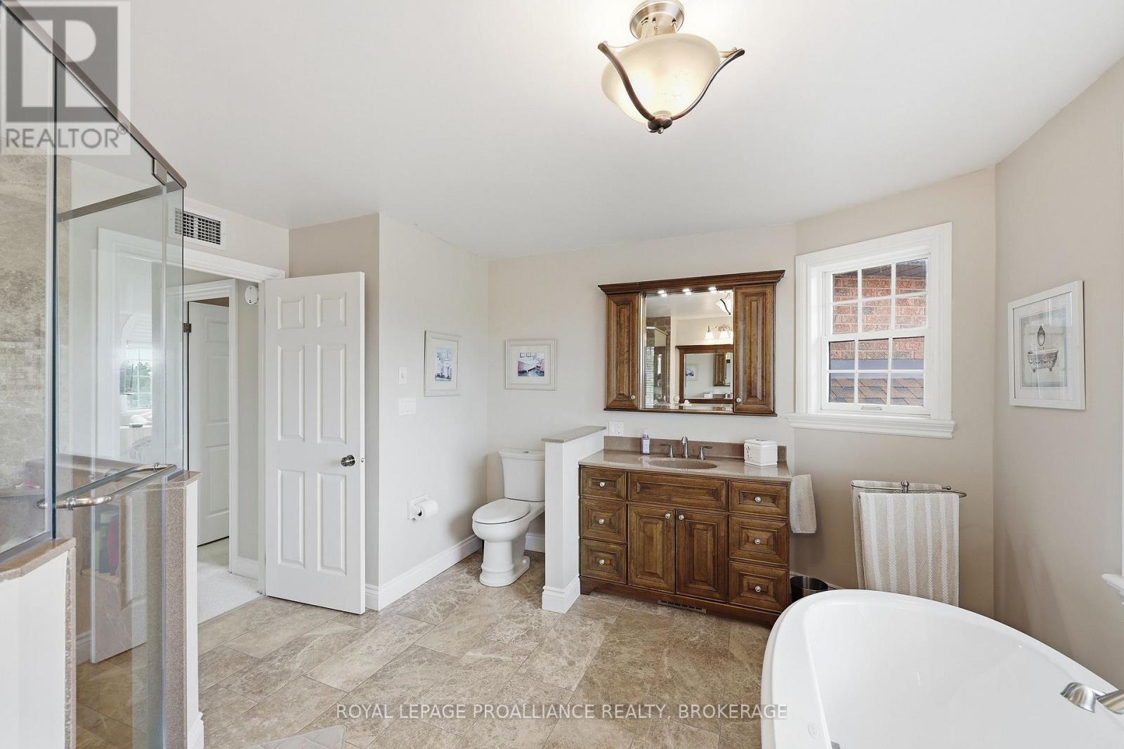 4750 Bath Road, Loyalist, Ontario  K0H 1G0 - Photo 40 - X13112732