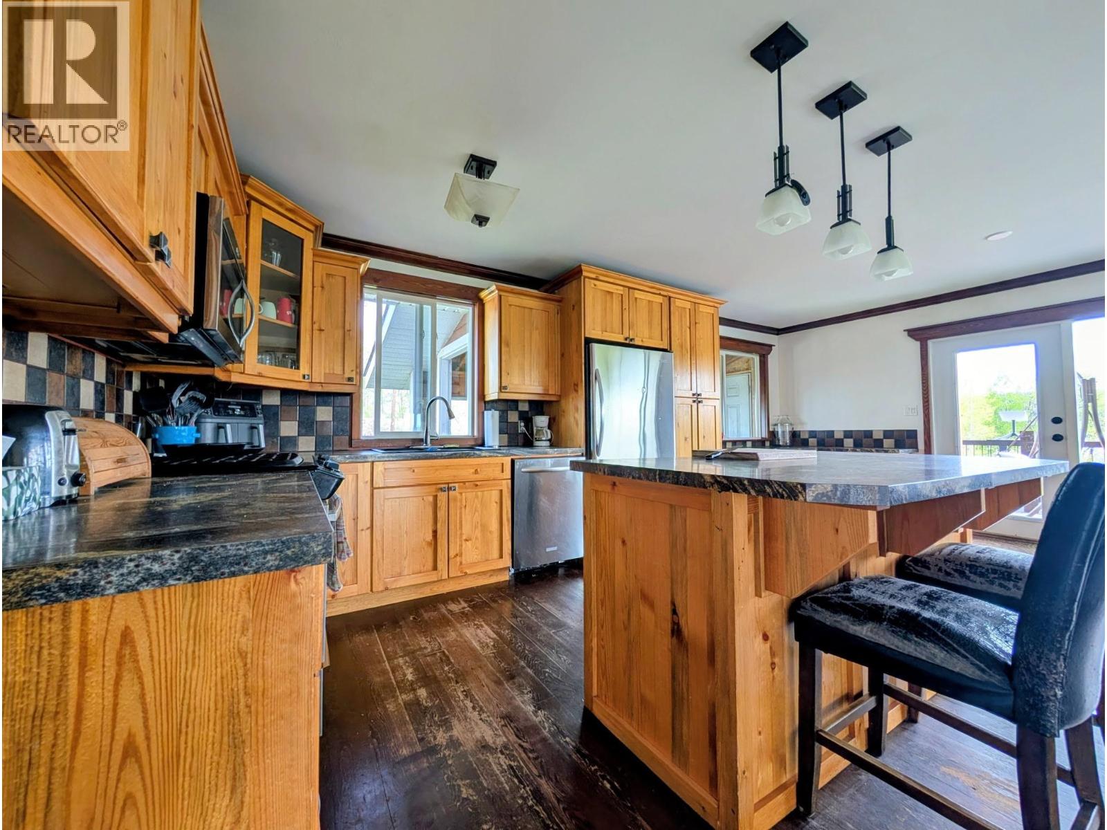 4242 Spur Road, Williams Lake, British Columbia  V0L 1G0 - Photo 9 - R3113544