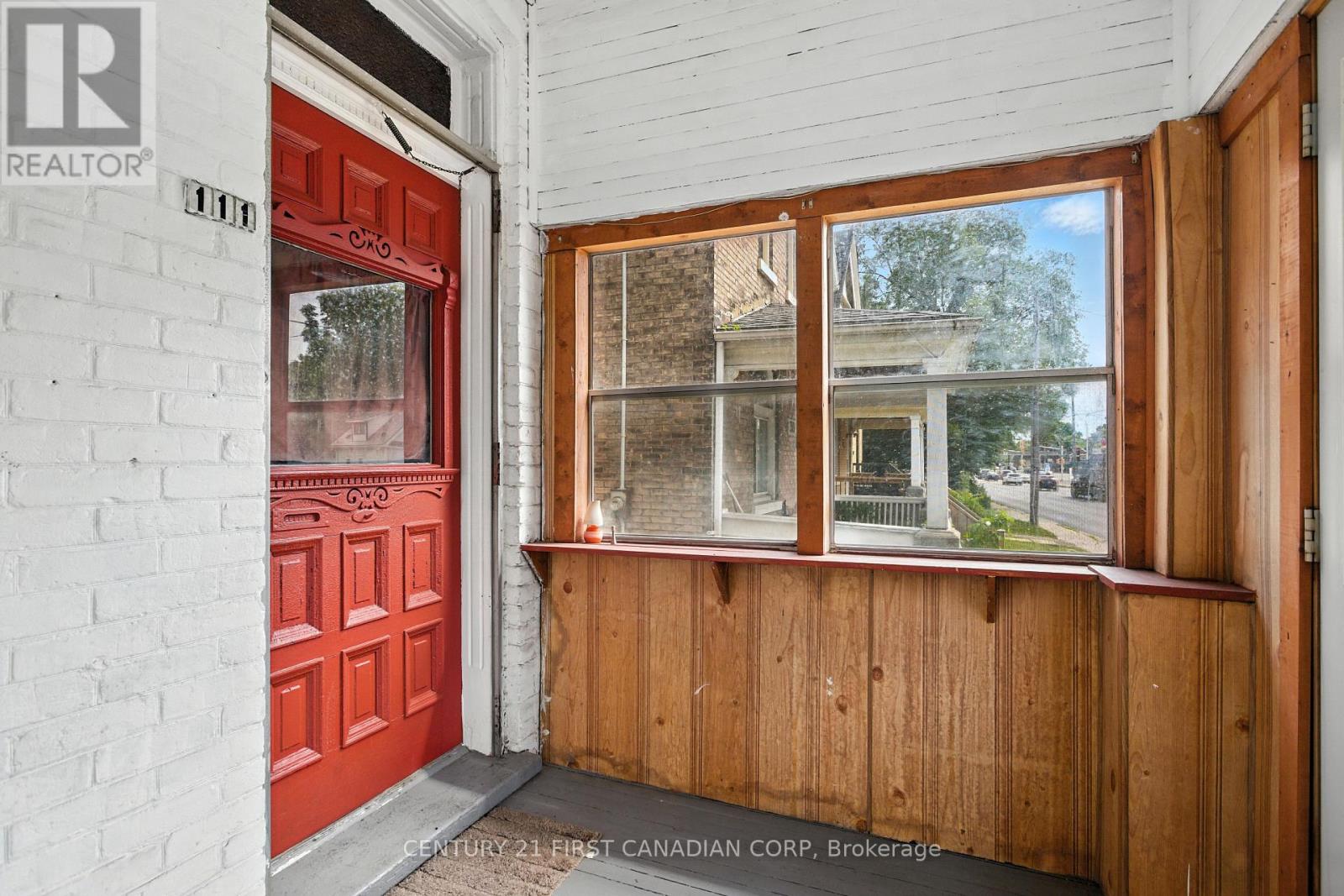 111 Wharncliffe Road, London North, Ontario  N6H 2A8 - Photo 1 - X13112848
