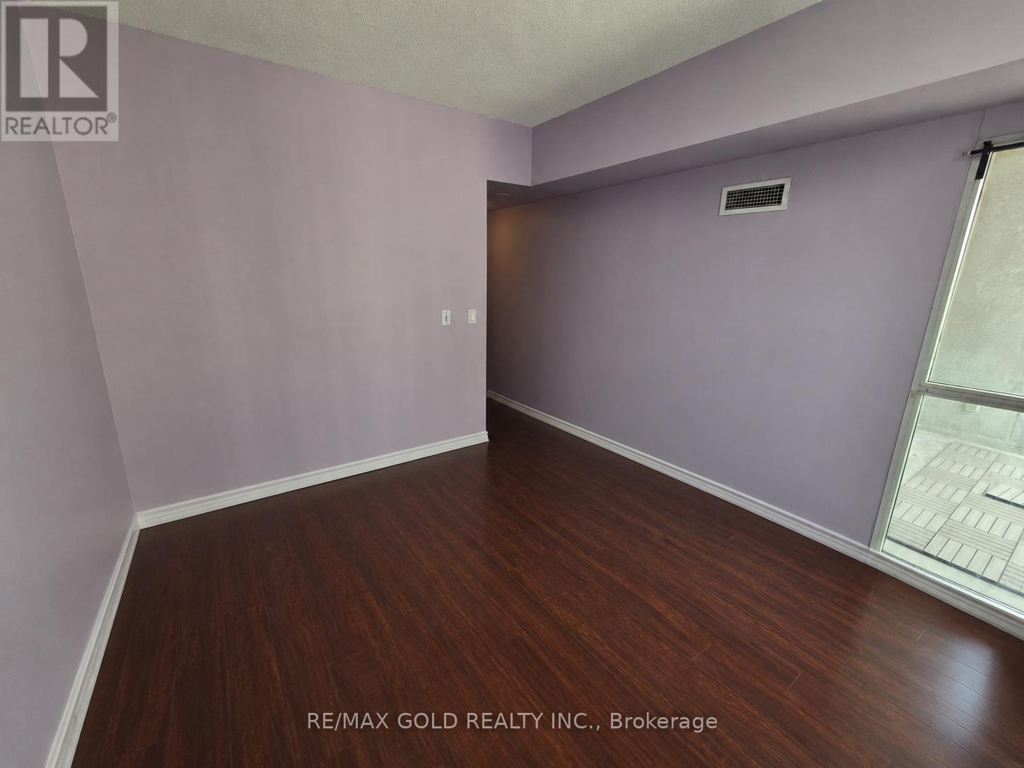 1607 - 3504 Hurontario Street, Mississauga, Ontario  L5B 0B9 - Photo 18 - W13103232