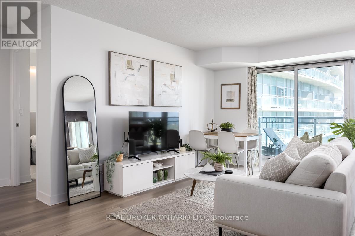 1214 - 155 Legion Road N, Toronto, Ontario  M8Y 0A7 - Photo 6 - W13111036