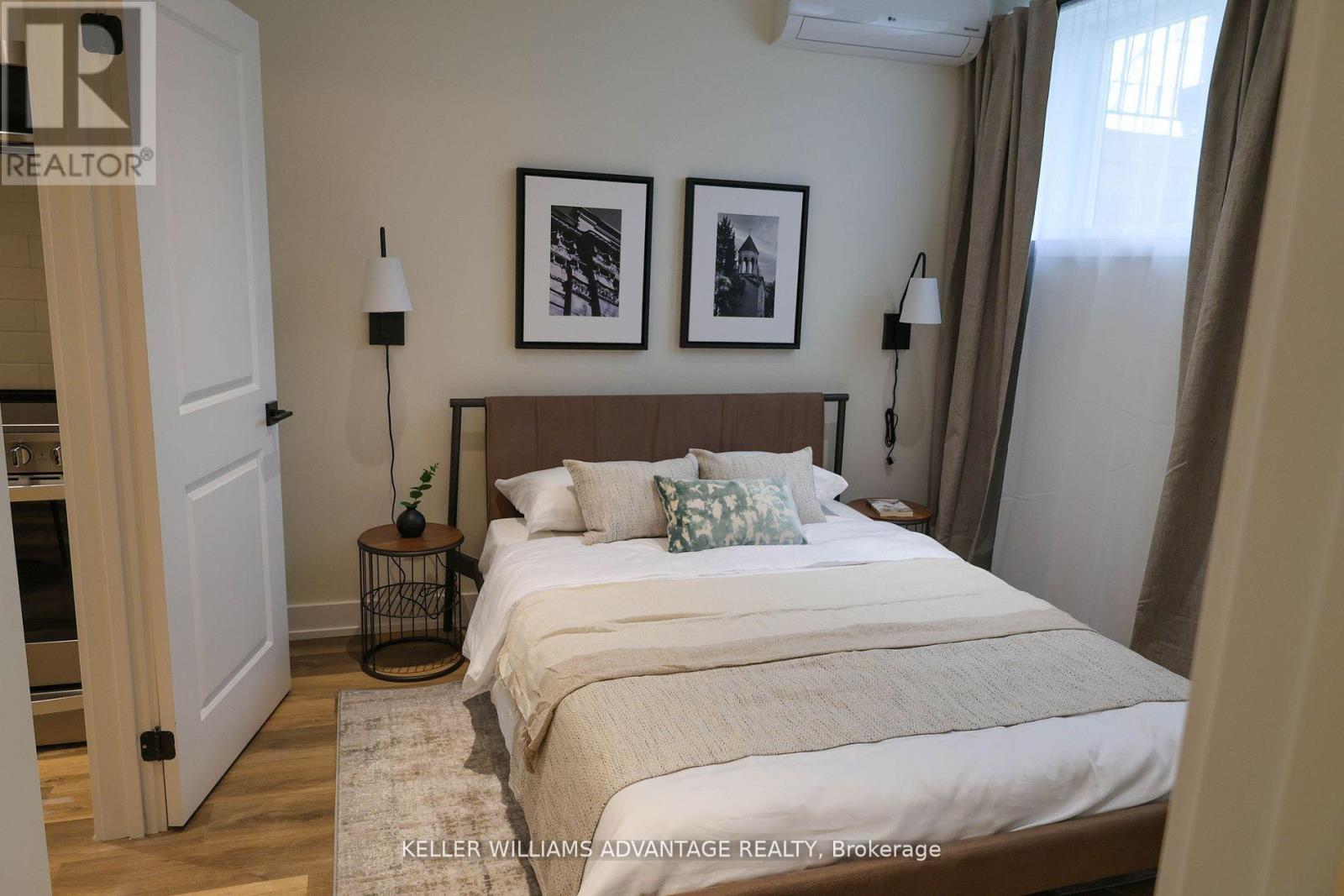Unit 4 - 12 Batavia Avenue, Toronto, Ontario  M6N 4A2 - Photo 9 - W13112372