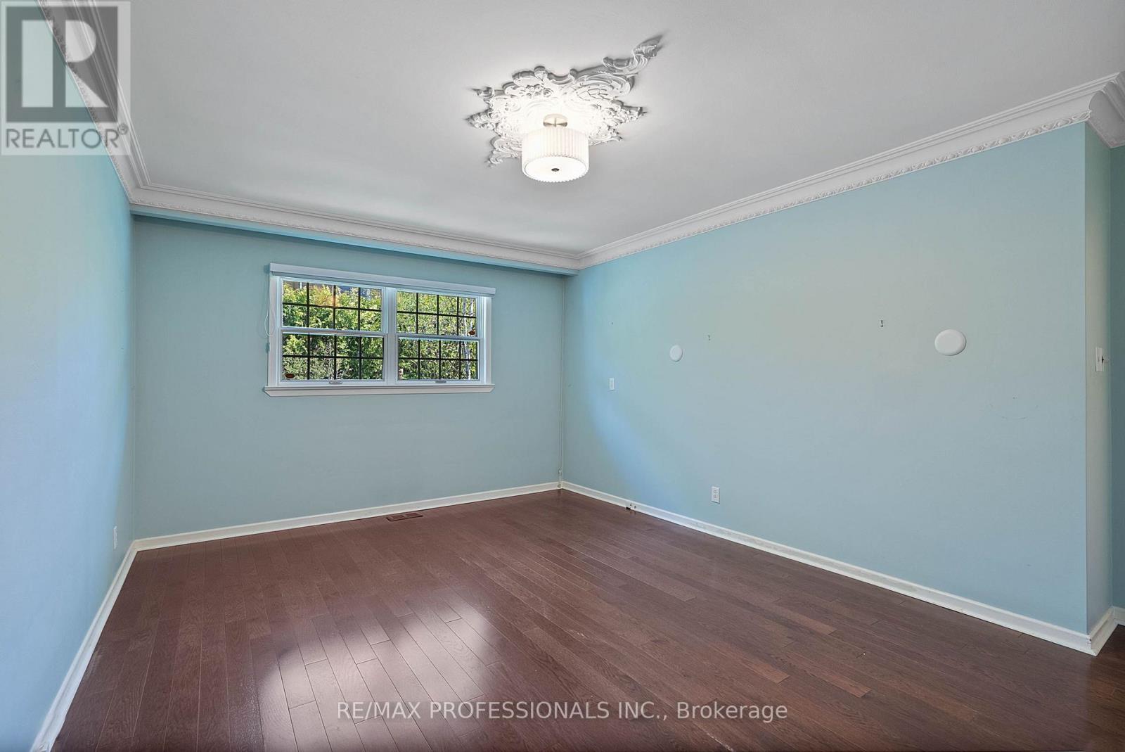 3 Conifer Drive, Toronto, Ontario  M9C 1X3 - Photo 19 - W13112400