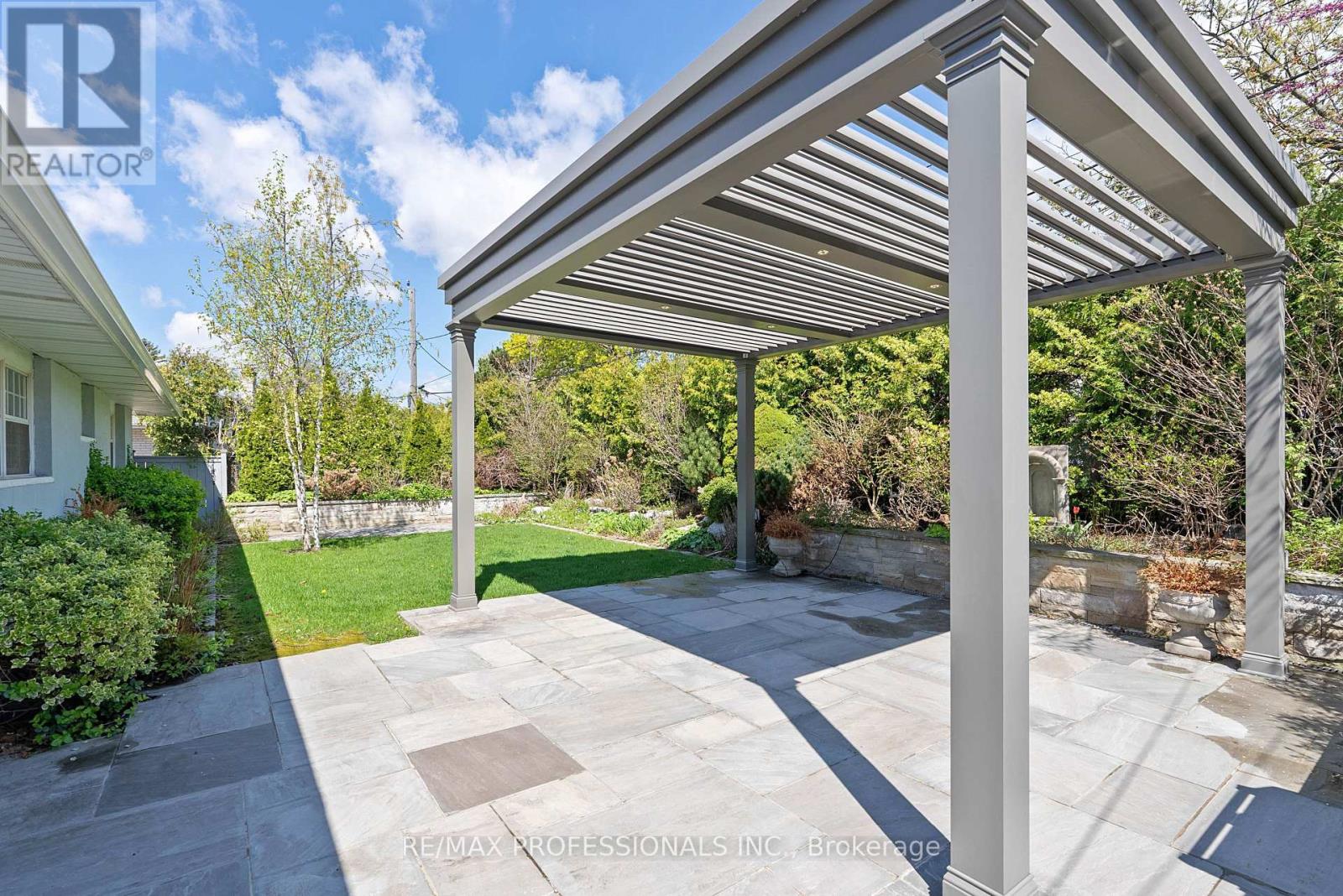 3 Conifer Drive, Toronto, Ontario  M9C 1X3 - Photo 44 - W13112400