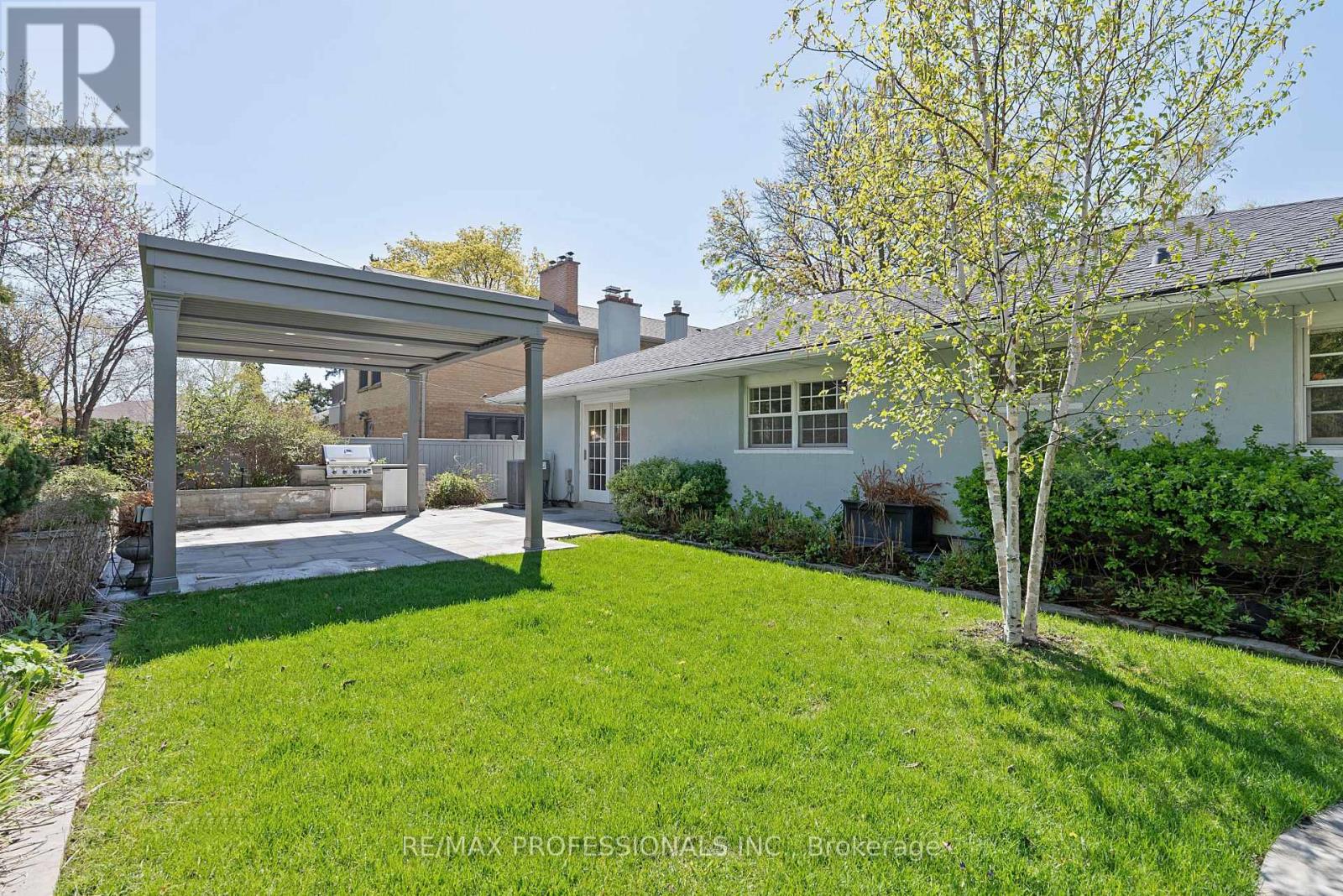 3 Conifer Drive, Toronto, Ontario  M9C 1X3 - Photo 48 - W13112400