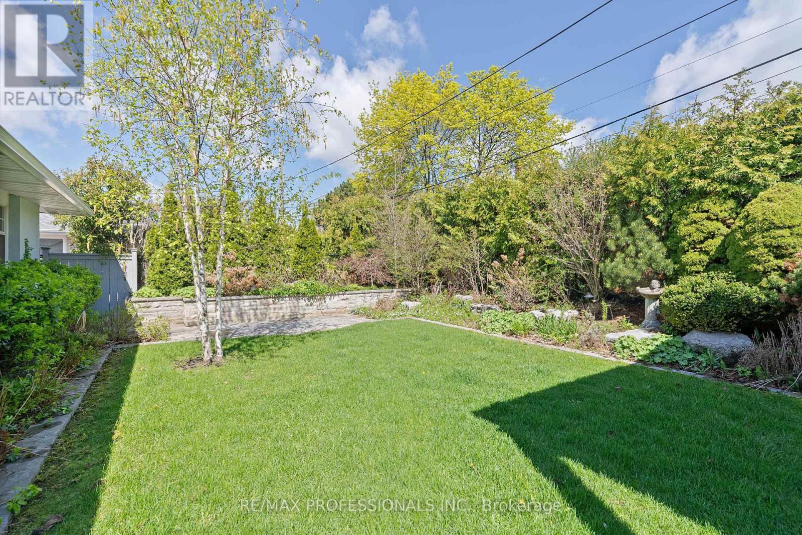 3 Conifer Drive, Toronto, Ontario  M9C 1X3 - Photo 50 - W13112400