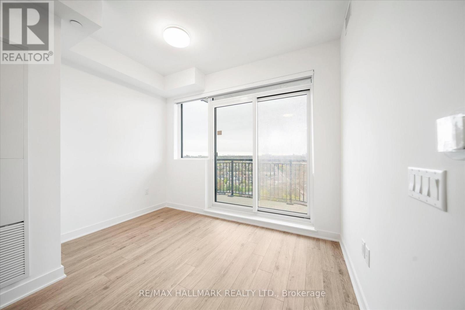 1903 - 1185 Dupont Street, Toronto, Ontario  M6H 0G5 - Photo 11 - W13112404