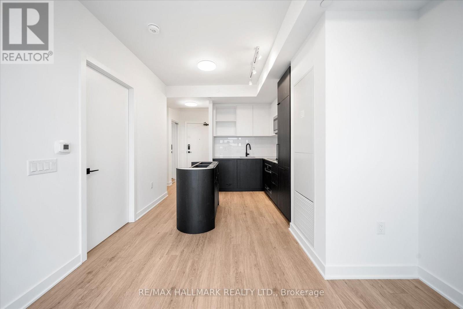 1903 - 1185 Dupont Street, Toronto, Ontario  M6H 0G5 - Photo 14 - W13112404