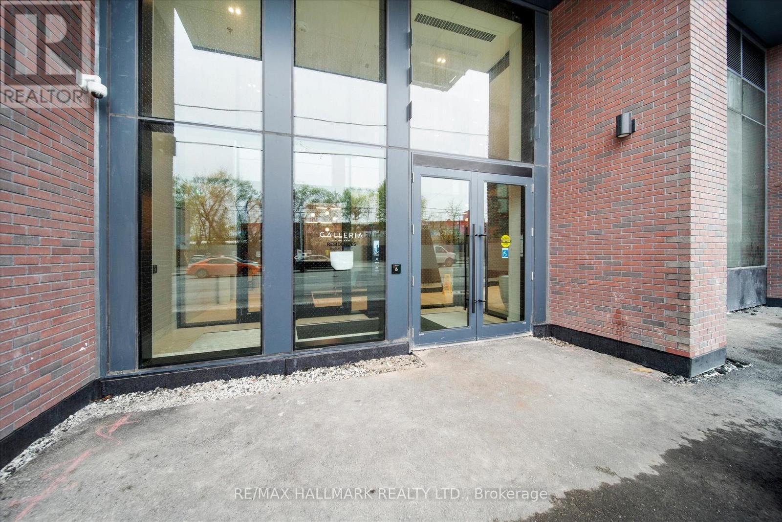 1903 - 1185 Dupont Street, Toronto, Ontario  M6H 0G5 - Photo 2 - W13112404
