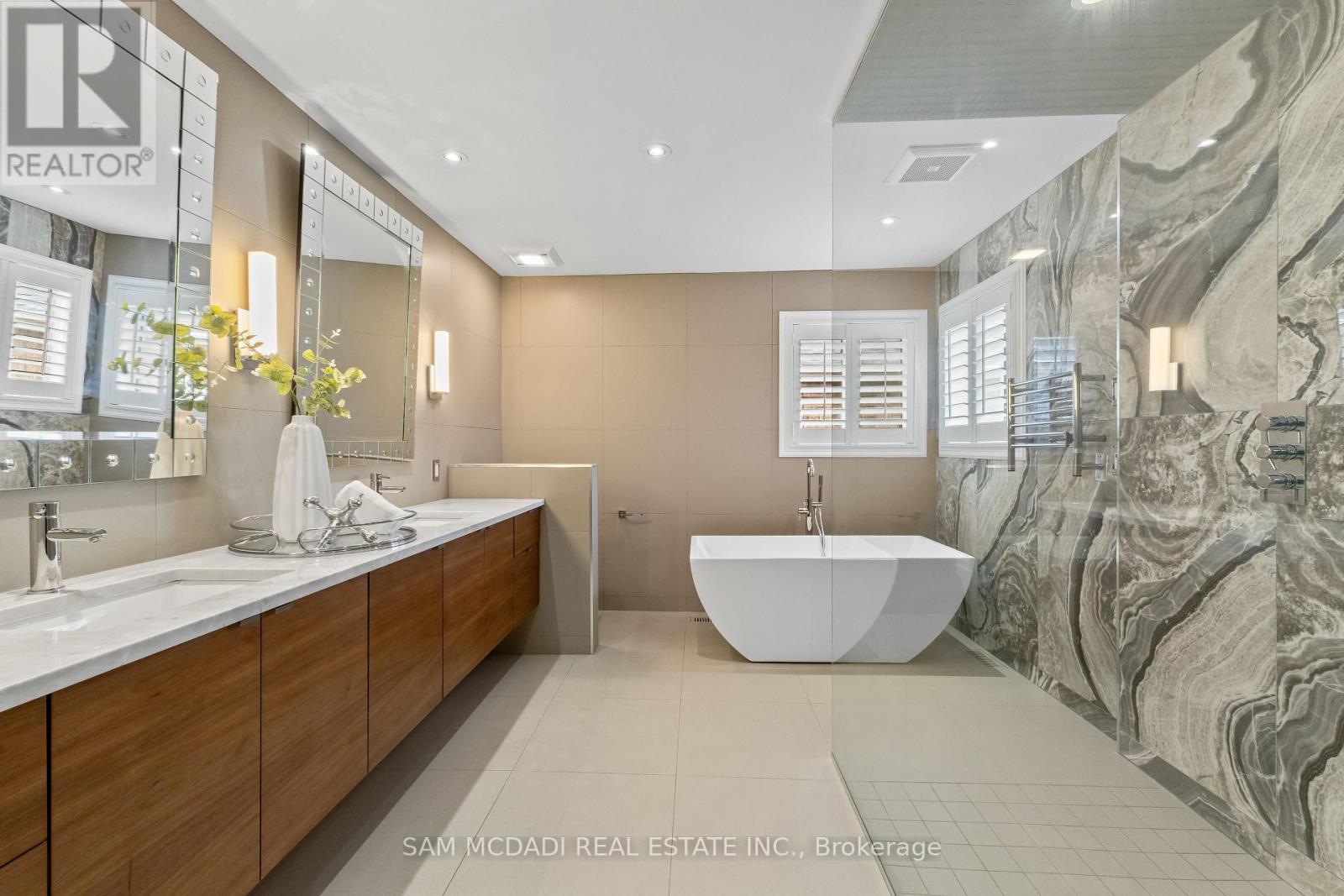 1159 Barnswallow Court, Mississauga, Ontario  L5V 2J6 - Photo 21 - W13112422