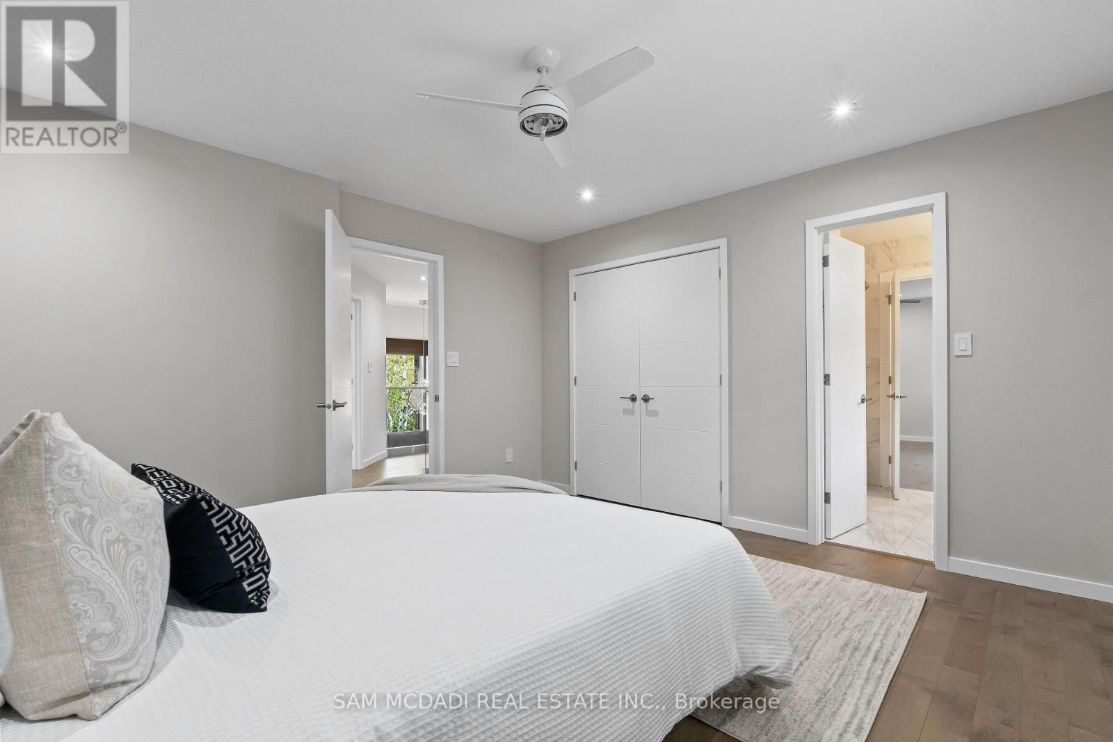 1159 Barnswallow Court, Mississauga, Ontario  L5V 2J6 - Photo 23 - W13112422