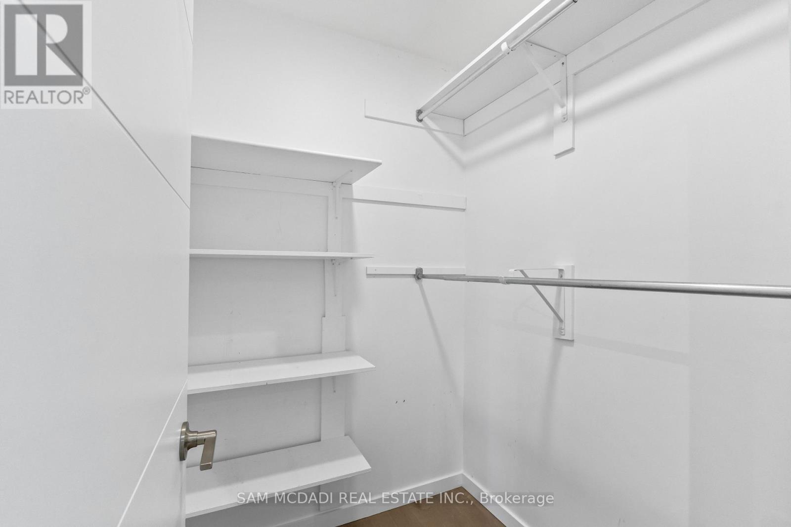 1159 Barnswallow Court, Mississauga, Ontario  L5V 2J6 - Photo 27 - W13112422
