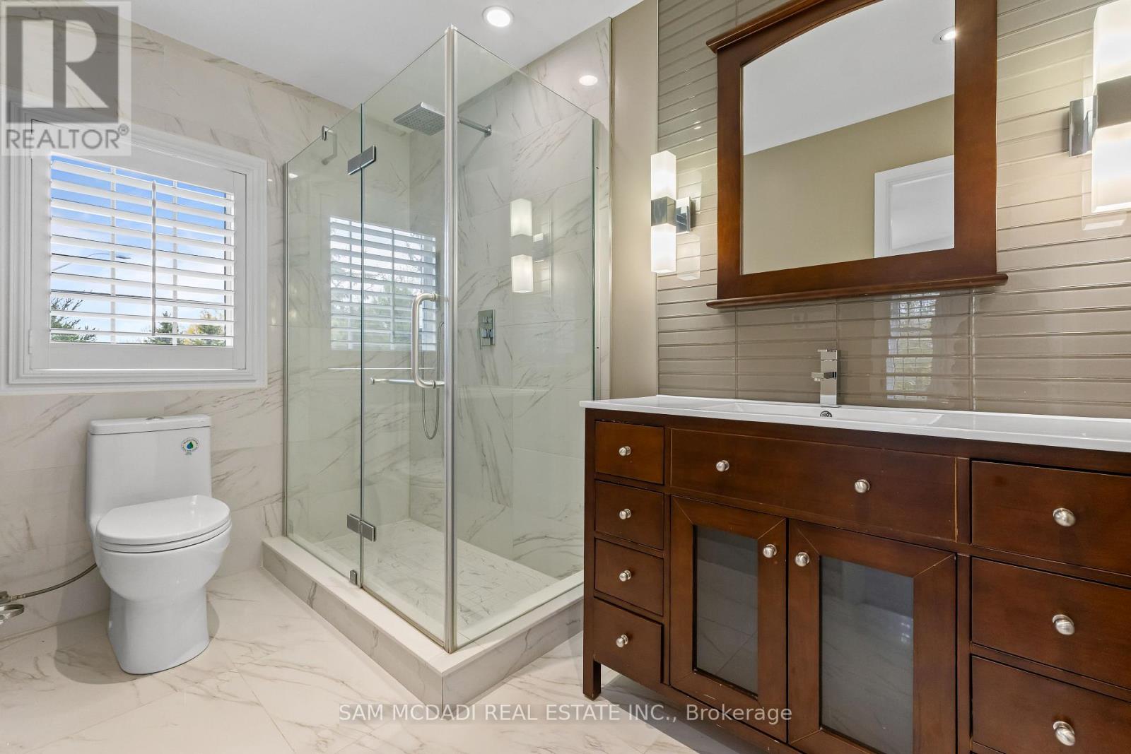1159 Barnswallow Court, Mississauga, Ontario  L5V 2J6 - Photo 32 - W13112422