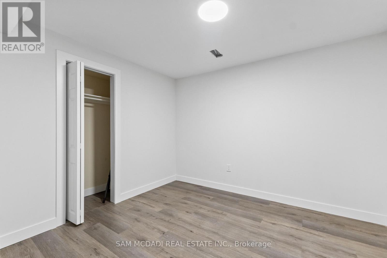 1159 Barnswallow Court, Mississauga, Ontario  L5V 2J6 - Photo 39 - W13112422