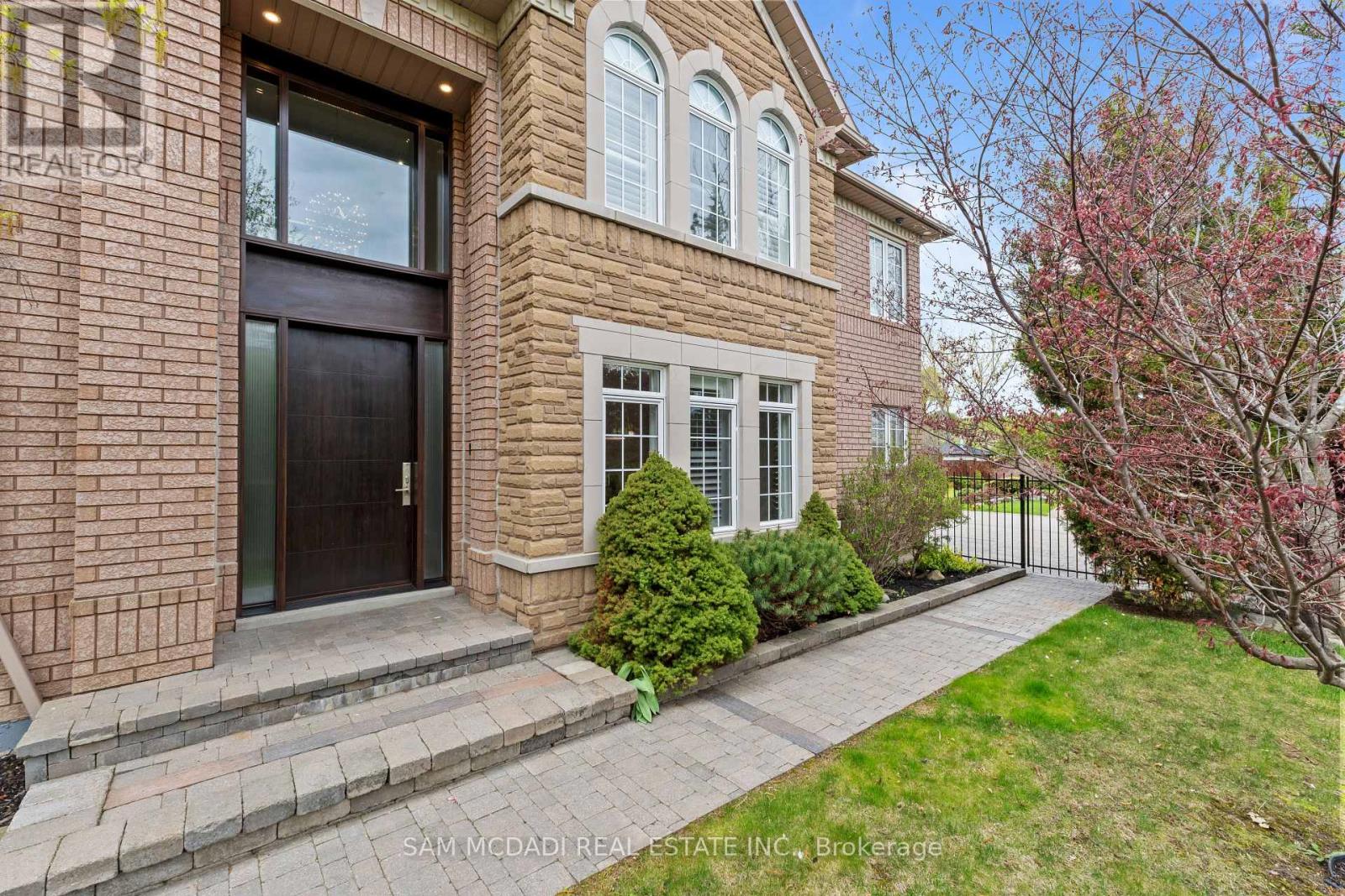 1159 Barnswallow Court, Mississauga, Ontario  L5V 2J6 - Photo 42 - W13112422