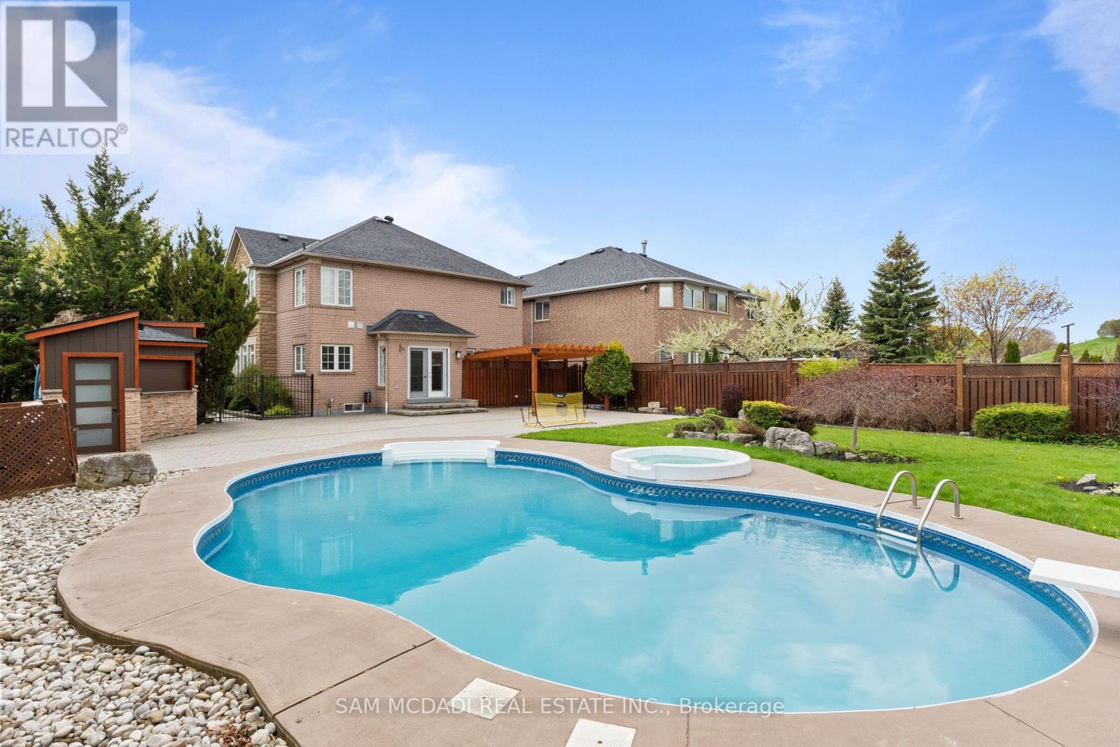 1159 Barnswallow Court, Mississauga, Ontario  L5V 2J6 - Photo 45 - W13112422