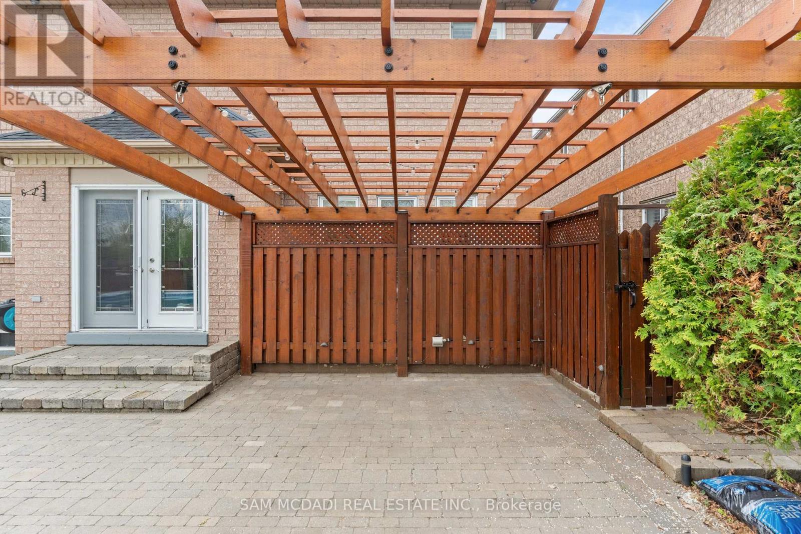 1159 Barnswallow Court, Mississauga, Ontario  L5V 2J6 - Photo 48 - W13112422