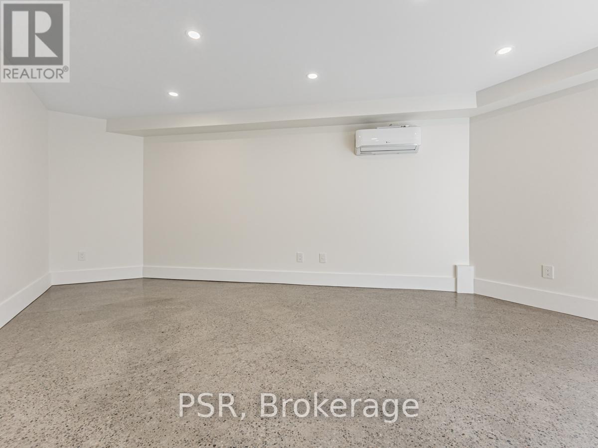 B - 33 Parkway Avenue, Toronto, Ontario  M6R 1T6 - Photo 14 - W13112448