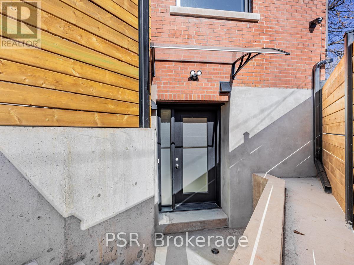 B - 33 Parkway Avenue, Toronto, Ontario  M6R 1T6 - Photo 22 - W13112448