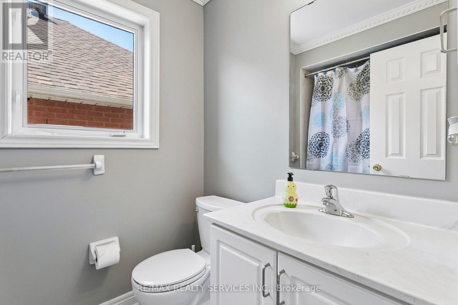 12 Goldie Avenue, Brampton, Ontario  L7A 2C8 - Photo 27 - W13112456
