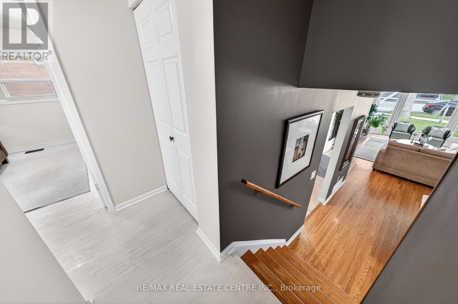1177 Westerdam Road, Mississauga, Ontario  L4Y 2H3 - Photo 15 - W13112472