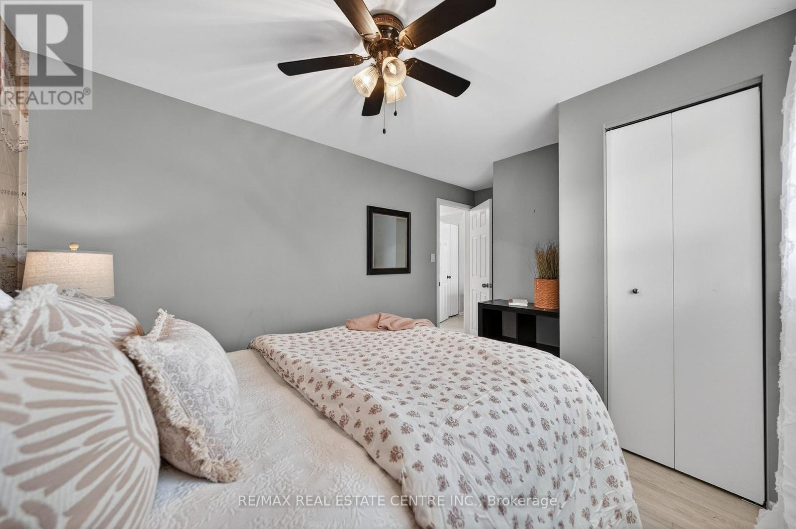 1177 Westerdam Road, Mississauga, Ontario  L4Y 2H3 - Photo 21 - W13112472