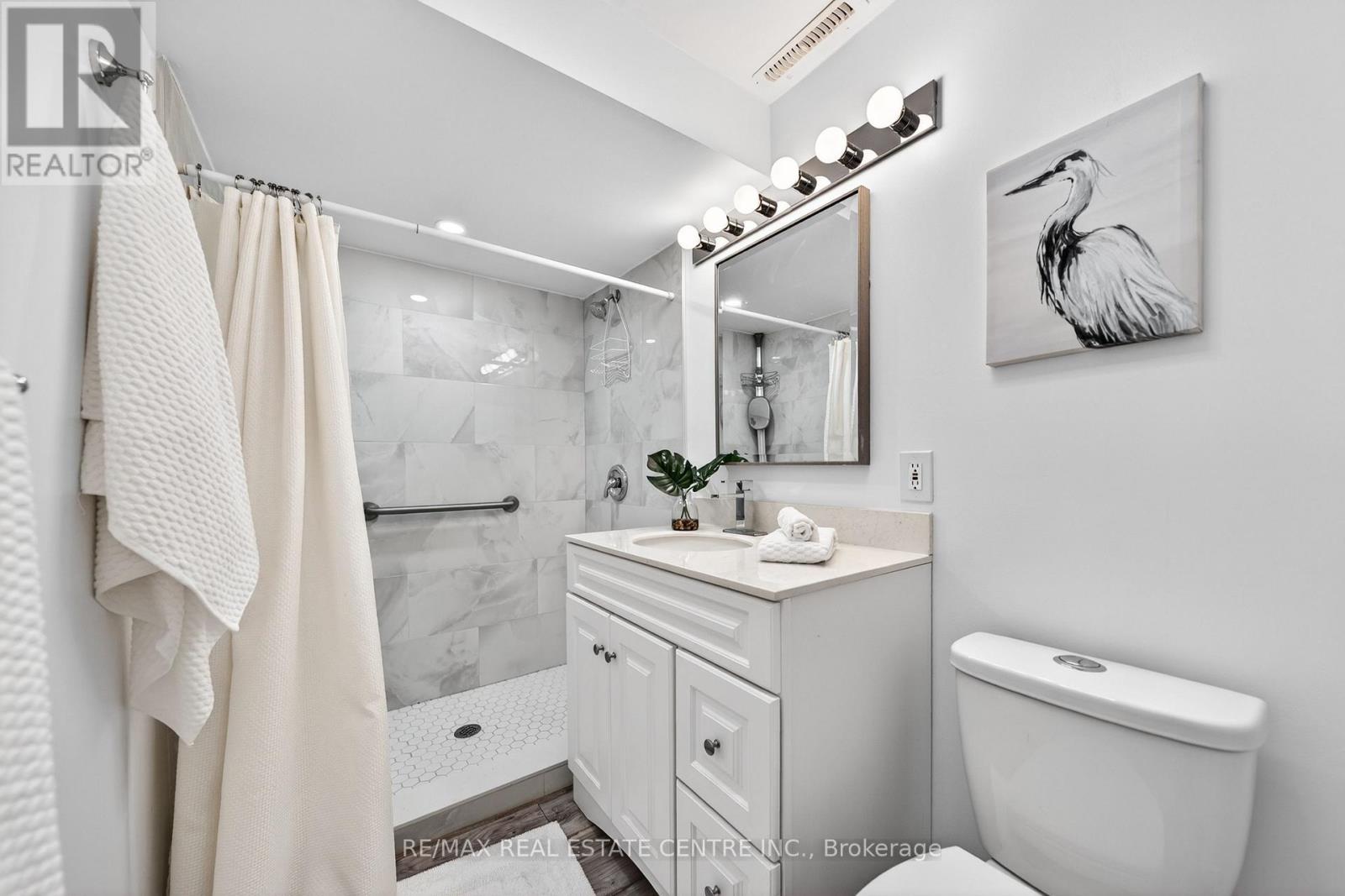 1177 Westerdam Road, Mississauga, Ontario  L4Y 2H3 - Photo 38 - W13112472