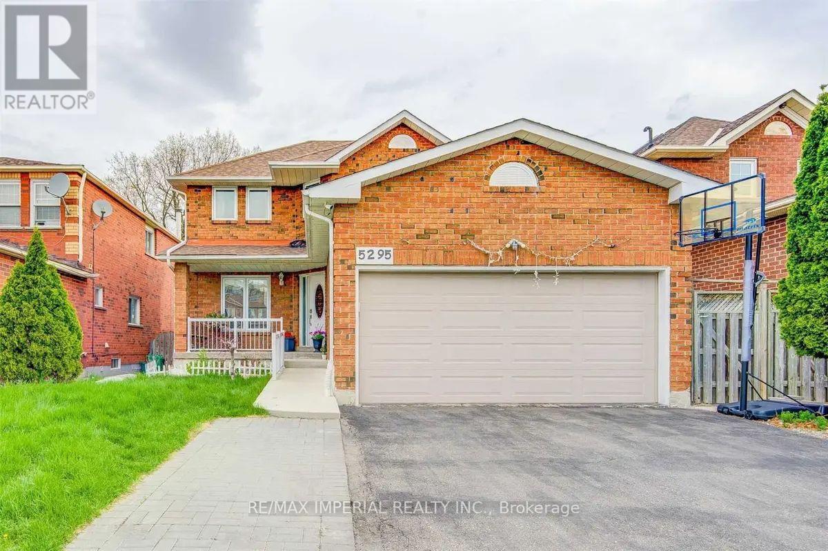 Upper - 5295 Thornwood Drive, Mississauga, Ontario  L4Z 3J3 - Photo 2 - W13112494
