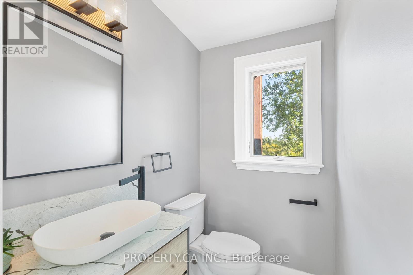 2788 Tallberg Court, Mississauga, Ontario  L5J 1T1 - Photo 12 - W13112504
