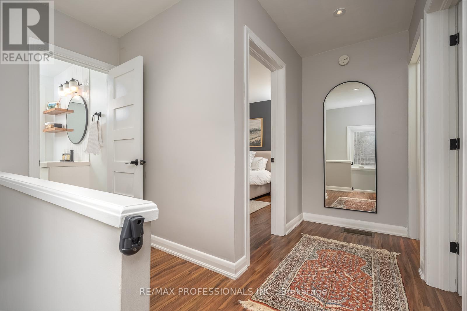 4 Edilou Drive, Toronto, Ontario  M8W 4B2 - Photo 29 - W13112516