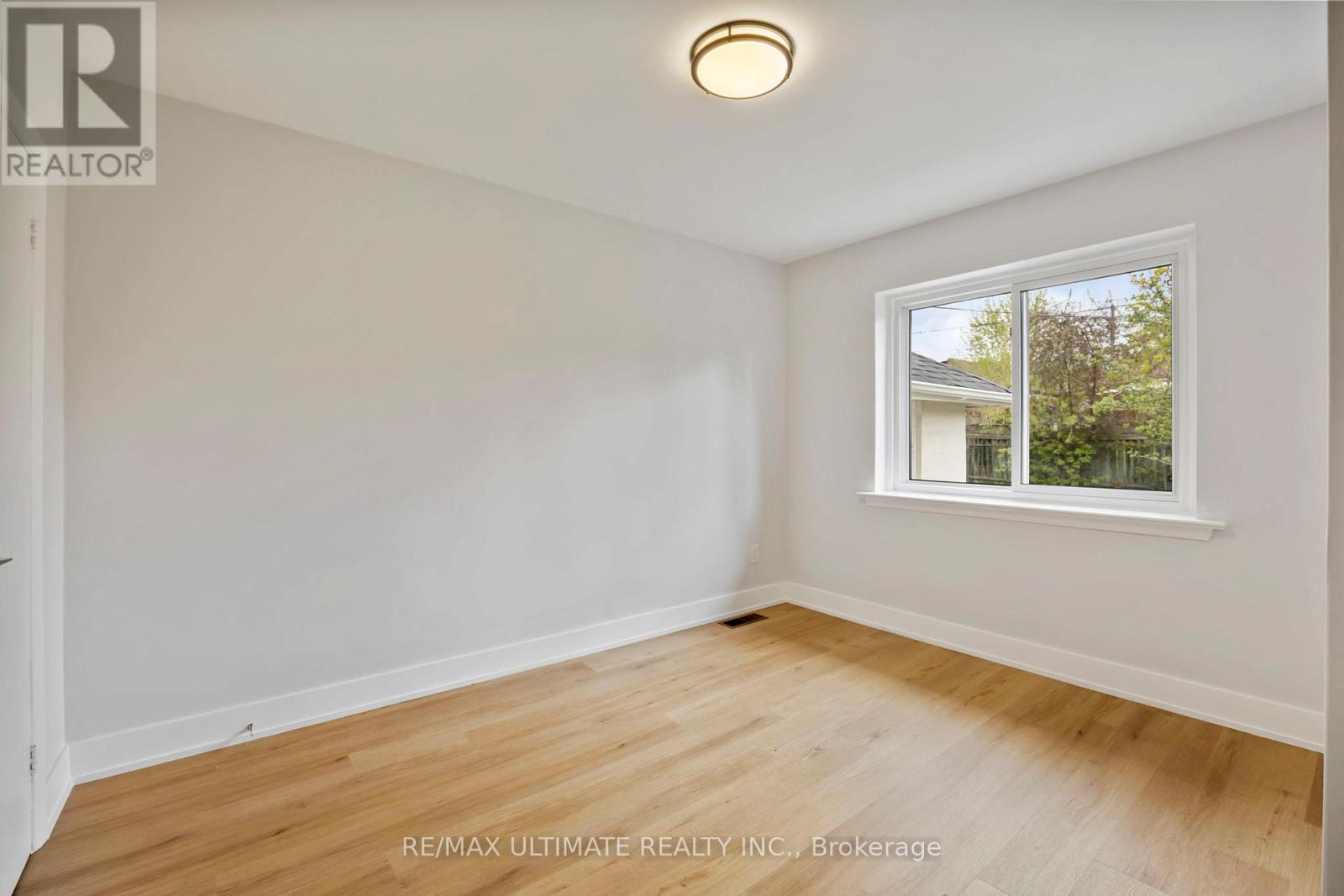 129 Culford Road, Toronto, Ontario  M6M 4K6 - Photo 15 - W13112518