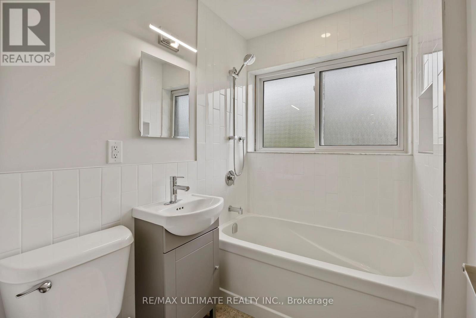 129 Culford Road, Toronto, Ontario  M6M 4K6 - Photo 19 - W13112518