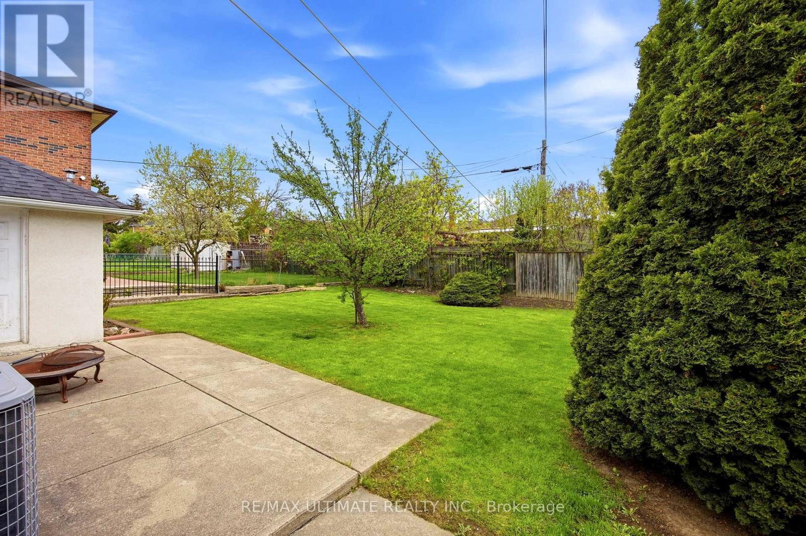 129 Culford Road, Toronto, Ontario  M6M 4K6 - Photo 20 - W13112518